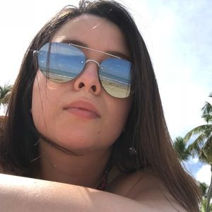 Meet your Posher, Xo